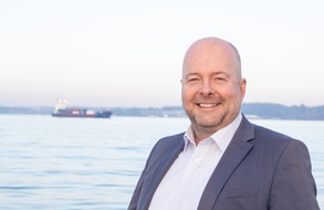 HASYTEC Holding GmbH: Kein Chlor ins Wattenmeer: HASYTEC Gruppe stattet LNG-Schiff in Wilhelmshaven mit umweltschonender Ultraschalltechnologie aus