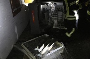 Feuerwehr Schermbeck: FW-Schermbeck: Gesprengter Zigarettenautomat ließ Feuerwehr ausrücken