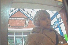 Polizeiinspektion Nienburg / Schaumburg: POL-NI: Wer kennt diese Frau ?  -Bild im Download-