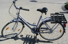 Polizeidirektion Göttingen: POL-GOE: (538/2006) Fahrraddieb von Polizeibeamten auf frischer Tat erwischt