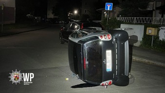 Polizeidirektion Kaiserslautern: POL-PDKL: Unbekannte werfen Auto um