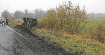 Polizeiinspektion Wilhelmshaven/Friesland: POL-WHV: Verkehrsunfall auf der B 436 mit hohem Sachschaden, aber ohne Verletzte! (mit Bild)