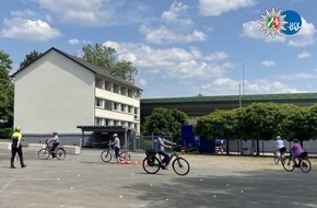 Kreispolizeibehörde Hochsauerlandkreis: POL-HSK: Kostenloses Pedelec-Training für mehr Sicherheit im Straßenverkehr