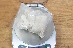 Bundespolizeiinspektion Kiel: BPOL-KI: Rucksack mit Drogen im Zug gefunden, Bundespolizei ermittelt