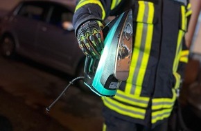 Kreisfeuerwehrverband Main-Taunus e.V.: Feuerwehr MTK: Ereignisreicher Wochenstart: Chemikalienunfall, Verkehrsunfall, Gasalarm und Brandmeldeanlagen