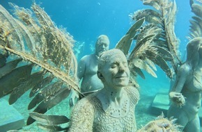 St. Maarten Tourist Bureau: Neuer Unterwasserpark mit 300 Skulpturen auf St. Maarten
