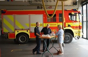 Feuerwehr Ratingen: FW Ratingen: Fraktion vor Ort - MdL Müller-Witt besucht die Feuerwehren