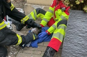 Feuerwehr Dortmund: FW-DO: Frau verstirbt bei Zimmerbrand in Dortmund-Derne