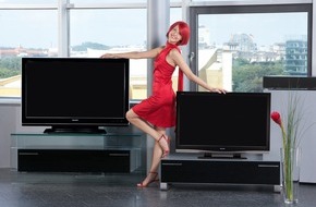 Sharp Electronics (Europe) GmbH: Full-HD wird Massenmarkt - Premium-TV ist Trendthema der IFA 2007