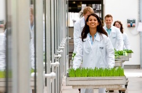 BASF SE: BASF bietet honorarfreies Fotomaterial für Journalisten in der Bilddatenbank der Deutschen Presse-Agentur (dpa) zum Zwischenbericht 3. Quartal 2012 (BILD)