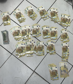 LKA-HE: Einsatzma&szlig;nahmen gegen mutma&szlig;lich chinesische kriminelle Organisation - &uuml;ber 20 Wohn- und Gesch&auml;ftsr&auml;ume durchsucht, zahlreiche Beweismittel sichergestellt (FOTO)