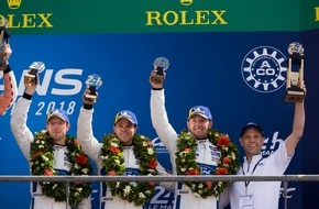 Ford-Werke GmbH: Drittes Podiumresultat für den Ford GT bei den 24 Stunden von Le Mans in Folge (FOTO)