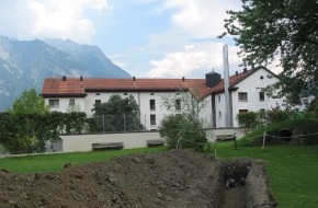 Holzenergie Schweiz: Sichere Energieversorgung: Naheliegend - Immer mehr Holz-Nahwärmenetze