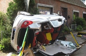 Polizeiinspektion Harburg: POL-WL: Pkw liegt nach Unfall auf der Seite
