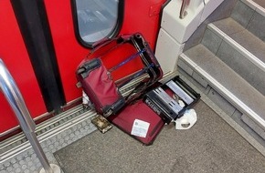 Bundespolizeiinspektion Flensburg: BPOL-FL: NMS - Mann im Zug kocht Kaffee auf Gaskocher - Polizeieinsatz