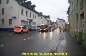 Feuerwehr Plettenberg: FW-PL: 2 Ölspuren am Montagmorgen in Plettenberg