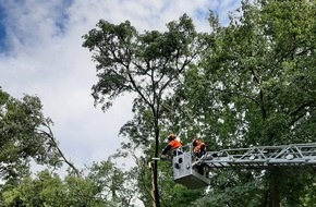 Feuerwehr Wetter (Ruhr): FW-EN: Kurzes Unwetter sorgt für drei Einsätze