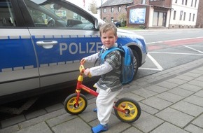 Polizeiinspektion Hameln-Pyrmont/Holzminden: POL-HOL: Sonntagmorgen - Aufregung auf dem Forster Weg in Holzminden: Wenn Noah Joel zur Oma will... - Zweijähriger war "ausgebüchst"  -