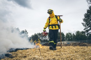 28 Waldbrandspezialisten in Brandenburg ausgebildet