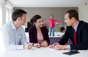 AXA Konzern AG: Die eigene Familie richtig absichern / Wie Eltern mit plan360 Familie von AXA Sicherheit bei Finanzen und Vorsorge erlangen (mit Bild)