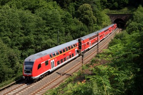 Die Deutsche Bahn stellt für Journalisten eine Auswahl an honorarfreien Pressebildern zur Verfügung (FOTO)