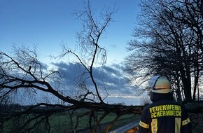 Feuerwehr Schermbeck: FW-Schermbeck: Sturmschaden für den Löschzug Schermbeck