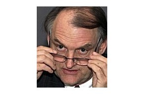 SWI swissinfo.ch: Media Service: Mario Cortis kurzer Ausflug ins Genossenschaftsleben