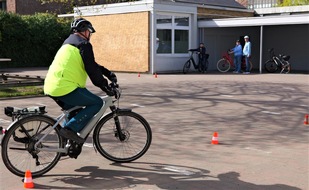 Kreispolizeibeh&ouml;rde Wesel: POL-WES: Kreis Wesel - Pedelec-Trainings der Verkehrsunfallpr&auml;vention