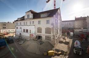 Bauwerk Capital GmbH & Co. KG: Rohbaustart für Sanierung der historischen Kuvertfabrik in München
