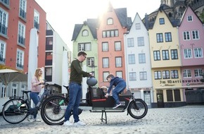 NATURSTROM AG: Zum morgigen Tag des Fahrrads: Elektrische Zweiräder im Abo von Green Moves