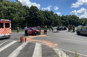 Freiwillige Feuerwehr Kranenburg: FW Kranenburg: Verkehrsunfall mit Personenschaden