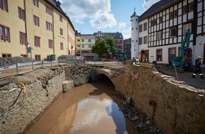 DEVK Versicherungen: DEVK-Umfrage zeigt: Investitionen in Hochwasserschutz sind gefragt