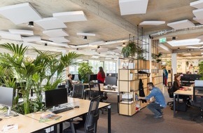 querkraft Architekten ZT GmbH: querkraft gestaltet Büro von woom in Klosterneuburg um