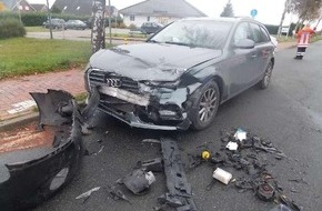 Polizeiinspektion Cuxhaven: POL-CUX: Verkehrsunfall in Wanna - zwei Personen leicht verletzt (Lichtbild in der Anlage)