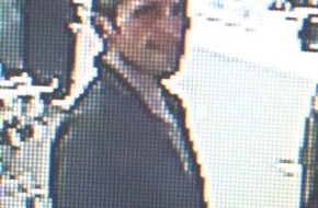 Polizei Bonn: POL-BN: Foto-Fahndung: Unbekannter entwendet Rucksack - Wer kennt diesen Mann?