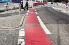 Polizeipräsidium Rheinpfalz: POL-PPRP: Überwachung Radwegsperrung in Baustelle Buschwegbrücke
Fast 50 Prozent Beanstandungsquote