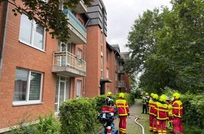 Feuerwehr Bergheim: FW Bergheim: Feuerwehr löscht Küchenbrand in Bergheim Person sollte in Wohnung vermisst sein