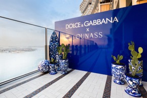 Infinity-Pool trifft Luxusdesigner: Dolce&amp;Gabbana und Ounass kooperieren mit Cloud 22