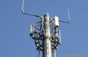 Vodafone GmbH: Vodafone nimmt erste LTE-Station auf Behörden-Funkturm in Betrieb