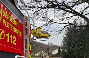 Feuerwehr Plettenberg: FW-PL: Ortsteil Burg - Schwerer Arbeitsunfall führt zu RTH-Landung