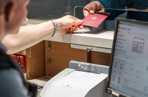 Bundespolizeiinspektion Erfurt: BPOLI EF: Urlaubskasse wegen Pf&auml;ndungsbeschluss erleichtert