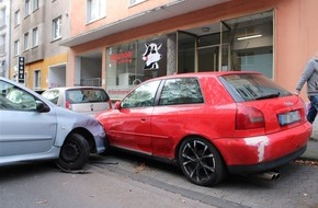 Polizei Hagen: POL-HA: Autounfall wegen Spinne - 18-Jähriger verliert Kontrolle