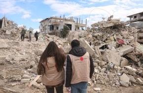 Caritas international: Erdbeben Türkei/Syrien: Caritas weitet Überlebenshilfe aus / Hilfsgüter-Verteilungen, Trauma-Hilfe und Haus-Reparaturen - Hunderttausende Betroffene leben in prekären Verhältnissen