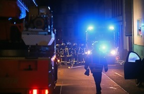 Kreisfeuerwehrverband Neunkirchen: FW LK Neunkirchen: Feuerwehr hat Brand in leerstehendem Haus schnell unter Kontrolle