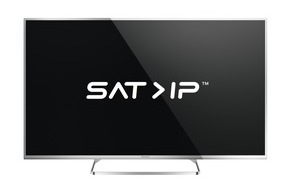 Panasonic Deutschland: Fernsehen überall im Haus ohne aufwendige Verkabelung / Weltneuheit: ASTRA und Panasonic präsentieren die ersten Fernseher mit SAT>IP (FOTO)