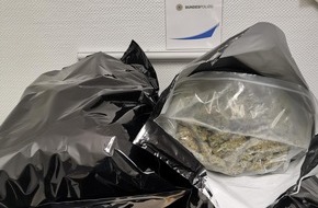 Bundespolizeidirektion Sankt Augustin: BPOL NRW: Bundespolizei stellt 14,3 Kilogramm Marihuana im Wert von 141.500 EUR auf der Autobahn A 57 sicher