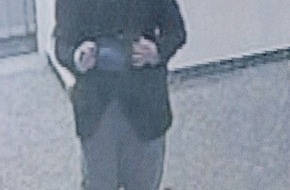 Polizeiinspektion Nienburg / Schaumburg: POL-NI: Wer kennt den Mann ? -Bild im Download-