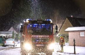 Kreisfeuerwehrverband Segeberg: FW-SE: Feuer zerstört Einfamilienhaus