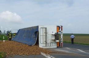 Polizei Düren: POL-DN: Kartoffeln landeten auf der Fahrbahn