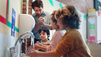 Reckitt Deutschland: "Gesund Detektive": Sagrotan macht weiter Schule - jetzt auch in Deutschlands Kindertagesstätten